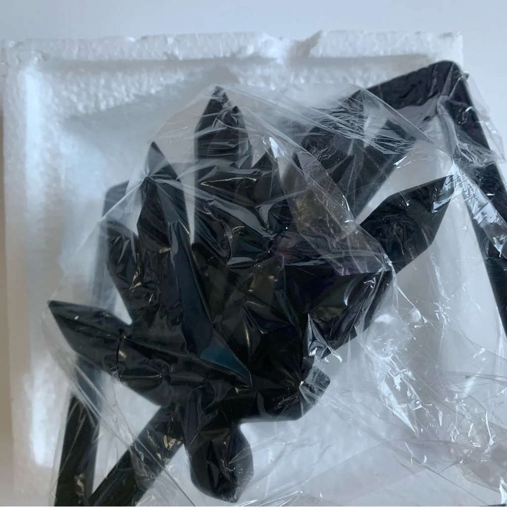 killstar crystal wall hanger